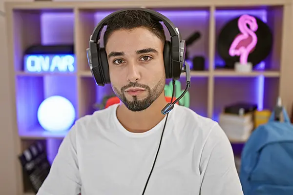 Influencer recording show in Florida